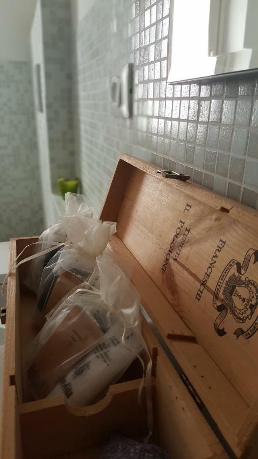 丘西Montevenere 83别墅 外观 照片